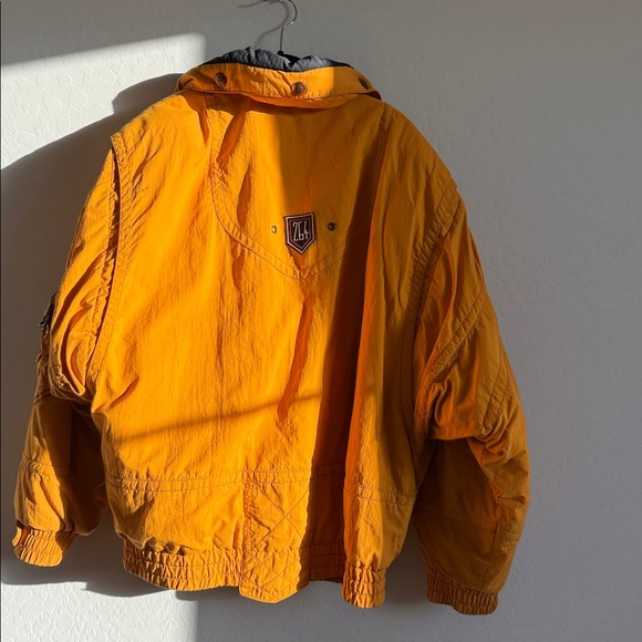 vintage yellow Bogner ski jacket with patches Sz 38/L - Picture 7 of 14